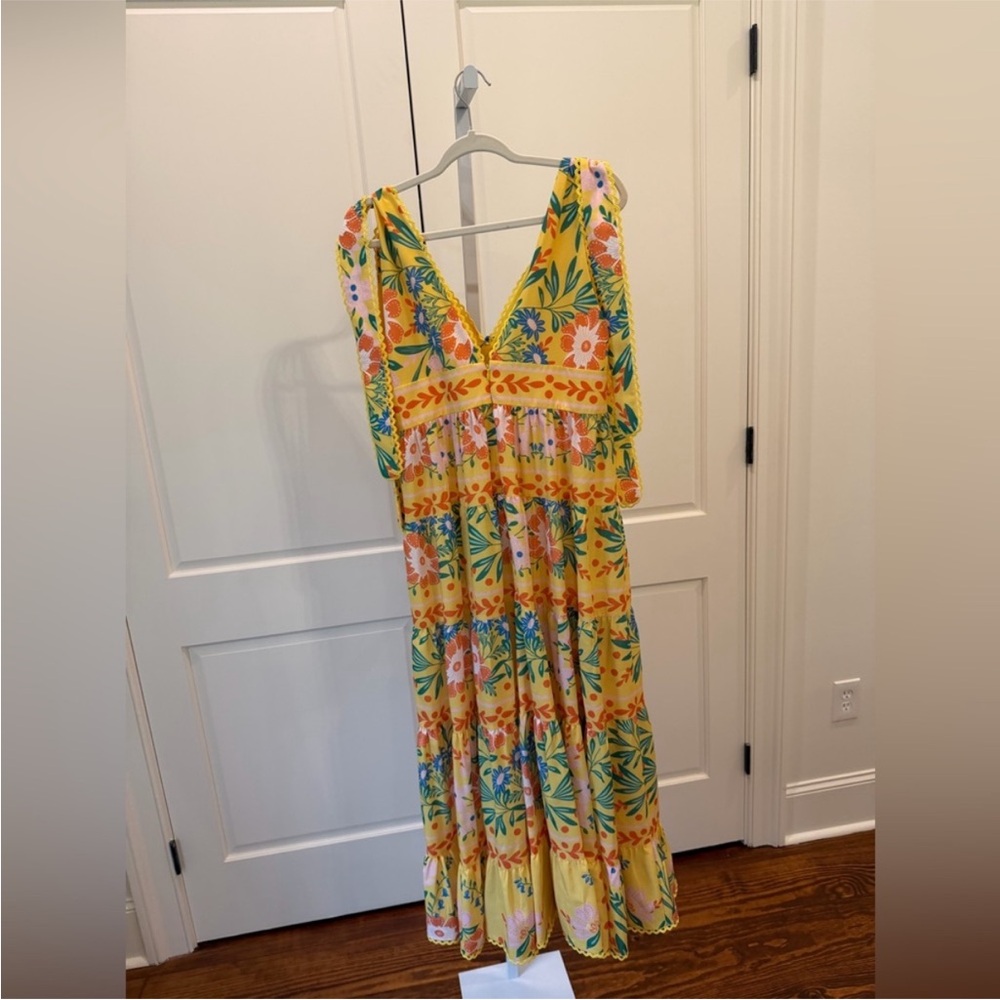 CHELSEA & VIOLET Cecily Yellow floral maxi dress - Picture 4 of 5